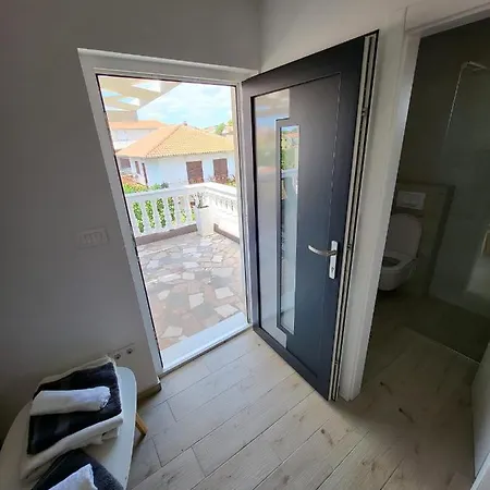 House - Maslina - Tribunj Vodice Apartman