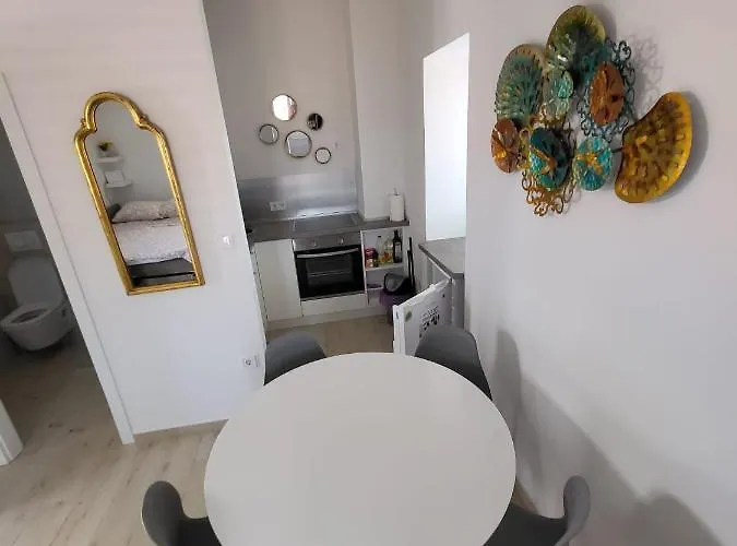 House - Maslina - Tribunj Vodice Apartman *