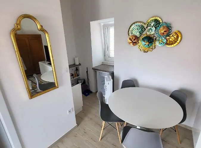 House - Maslina - Tribunj Vodice Apartman *