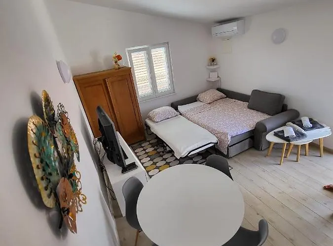 Apartman House - Maslina - Tribunj Vodice